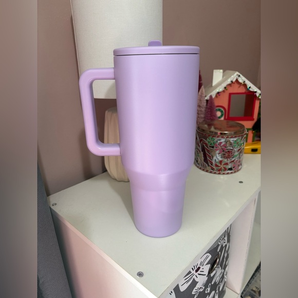 NWT HydroJug 40oz - Picture 2 of 5